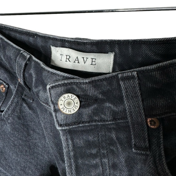 Trave | Berit Relaxed Straight Cuffed Jeans in Night Fever 26 - Picture 5 of 13